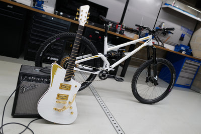 SHAN 5 RIDECASTER LTD EDITION